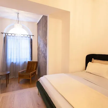Livi Home : Affordable Luxury Apartment *